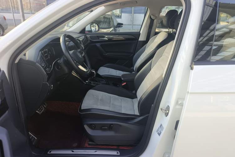 Used Volkswagen Tayron X 2020 330TSI Two-Wheel Drive Luxury Smart Connectivity Version
