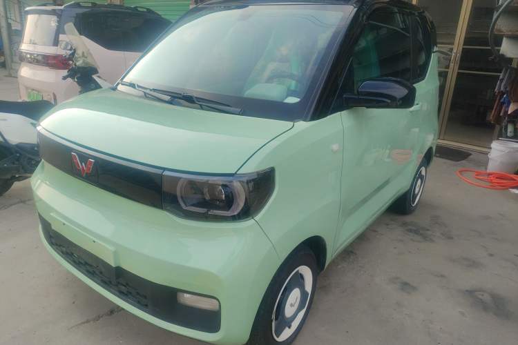 Used Wuling Hongguang MINIEV 2021 Macaron Fashion Model Lithium Iron Phosphate
