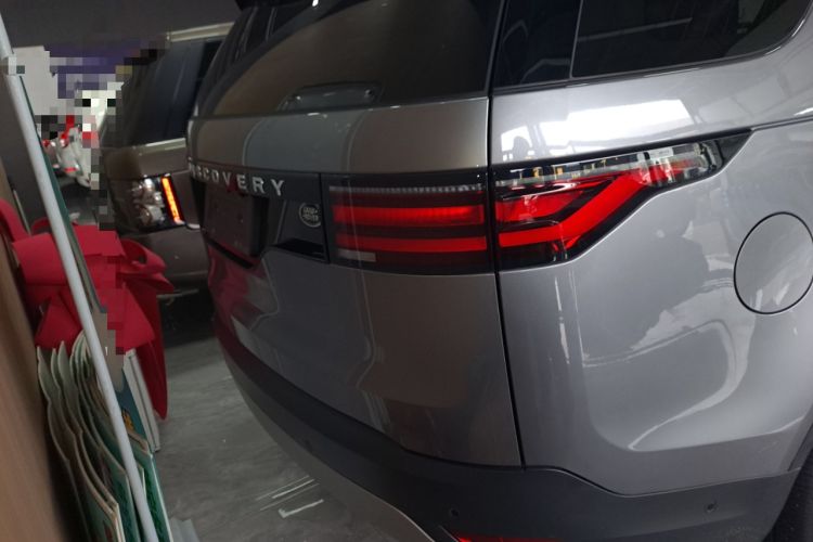 Used Land Rover Discovery 2023 300PS S