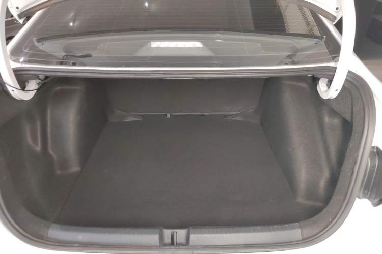 Used Volkswagen Lavida 2023 New Rui 1.5L Automatic New Yi Edition
