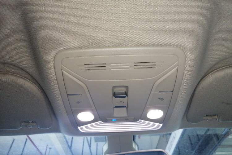 Used Hongqi H5 2020 1.5T DCT Flagship Edition
