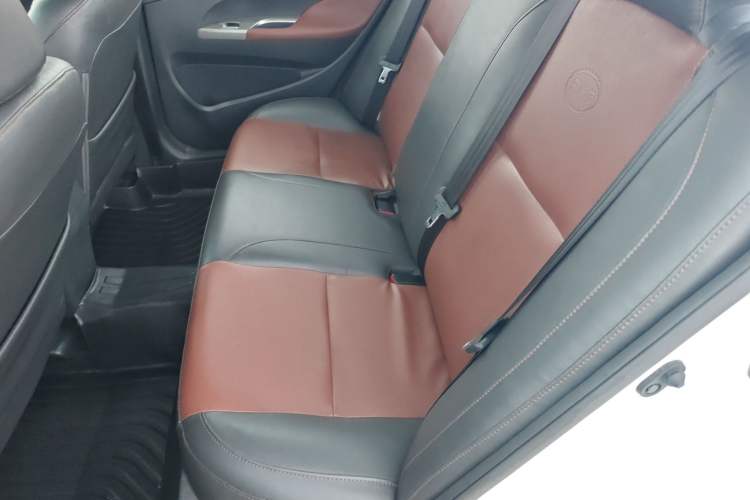 Used BYD F3 2015 Energy-Efficient Model 1.5L Manual Comfort Edition
