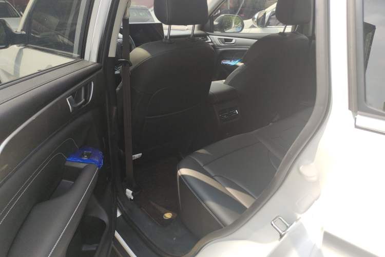 Used Haval M6 2023 PLUS 1.5T DCT Luxury Smart Connectivity Model
