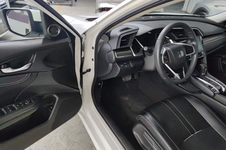 Used Honda Civic 2019 220TURBO CVT Dynamic Edition China VI
