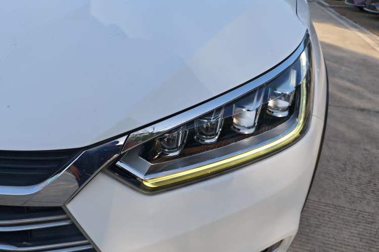 Used BYD Song New Energy 2019 Song DM 1.5TID Smart Connect Sharp Edition