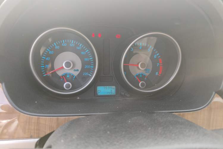 Used Buick Excelle 2015 1.5L Automatic Classic Model
