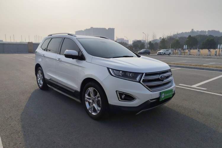 Used Ford Edge 2018 EcoBoost 245 Two-Wheel-Drive Titanium 7-Seater China V Standard
