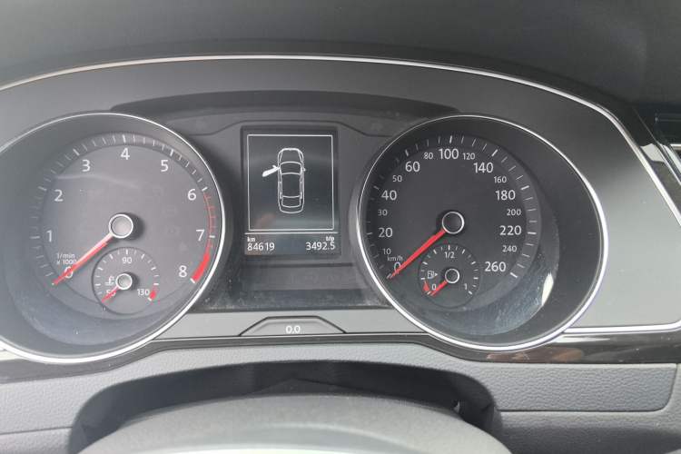 Used Volkswagen Magotan 2018 280TSI DSG Leading Model
