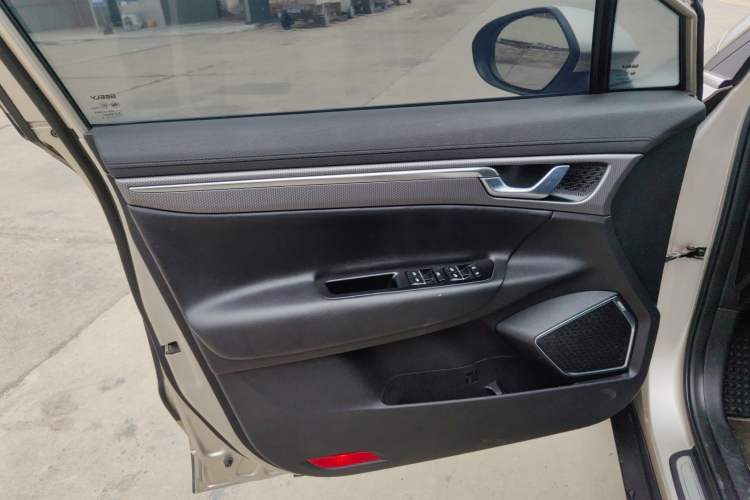 Used Geely Auto Emgrand GS 2016 Elegant Edition 1.8L Manual LingShang Model
