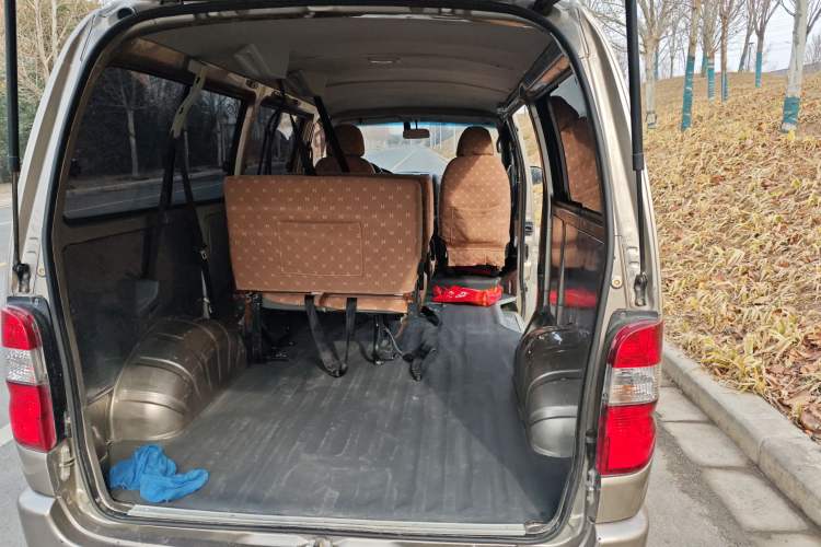 Used Jinbei Express 2019 2.0L Standard Version China VI 1TZS
