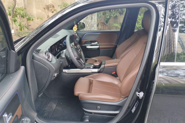 Used Mercedes-Benz GLB 2021 GLB 200 Dynamic Edition
