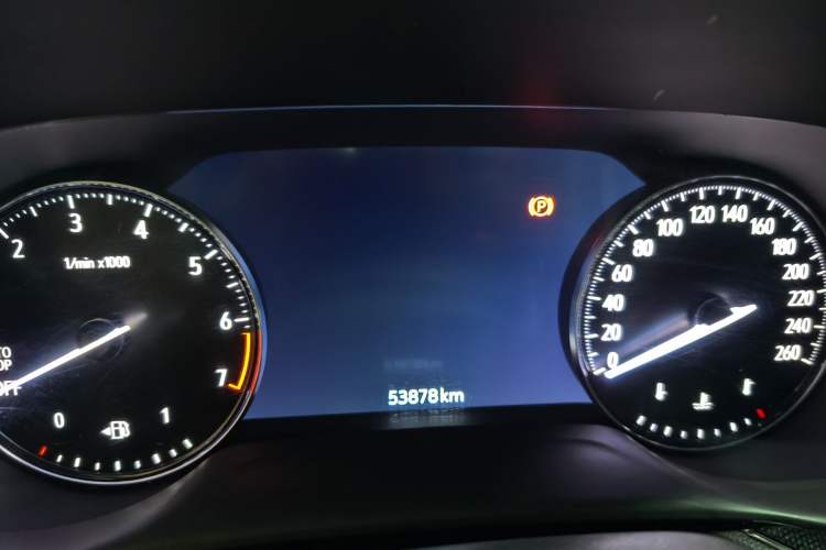 Used Buick Envision 2023 Encore Plus 652T Five-Seat Luxury Model