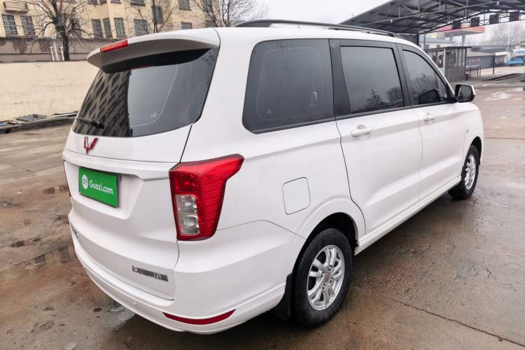 Used Wuling Hongguang 2021 1.5L Facelifted S Comfort Version with Electric Power Steering LAR
