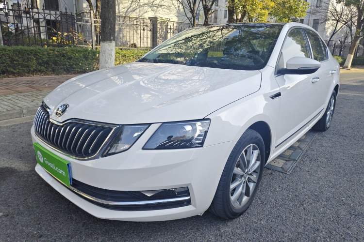 Used Skoda Octavia 2020 TSI230 DSG SmartDrive Luxury Edition