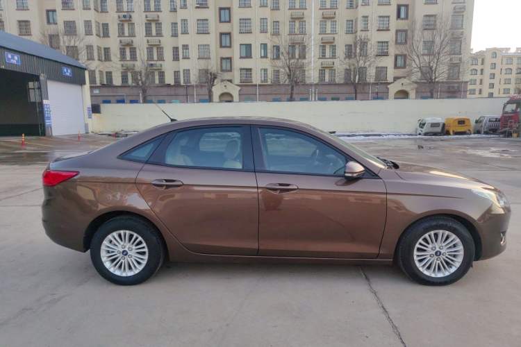 Used Ford Escort 2015 1.5L Manual Comfort Model
