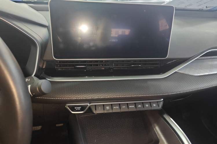 Used Geely Auto Preface 2023 2.0TD Luxury Version