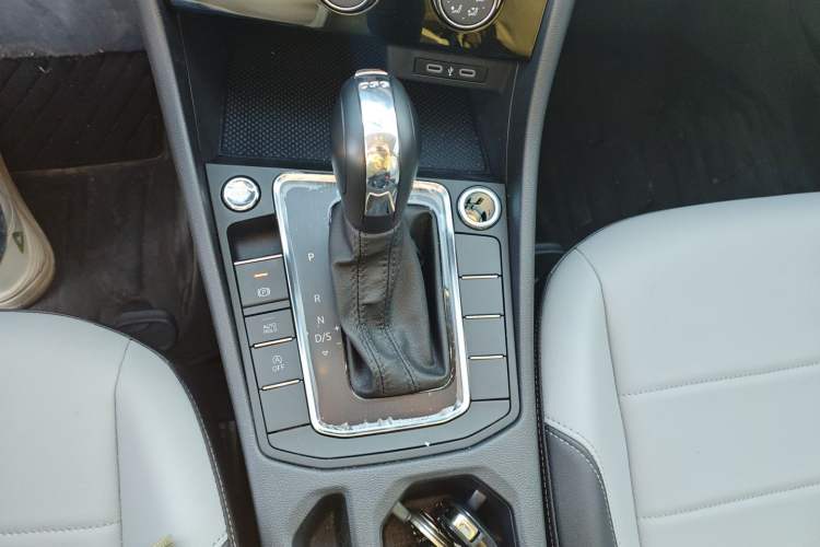 Used Volkswagen Bora 
