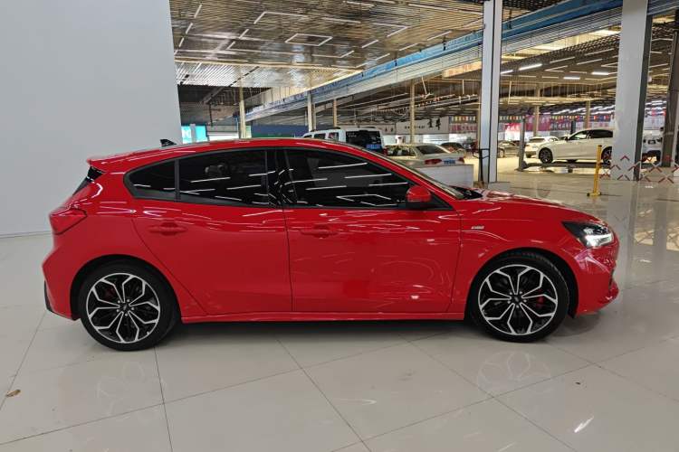 Used Ford Focus 2020 Hatchback EcoBoost 180 Automatic ST Line
