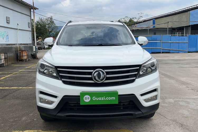 Used Dongfeng Fengon S560 2019 1.8L Manual Urban Model
