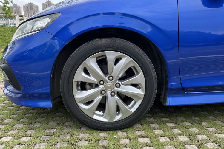 Used Honda Jade 2017 1.8L automatic Comfort version 5 seats
