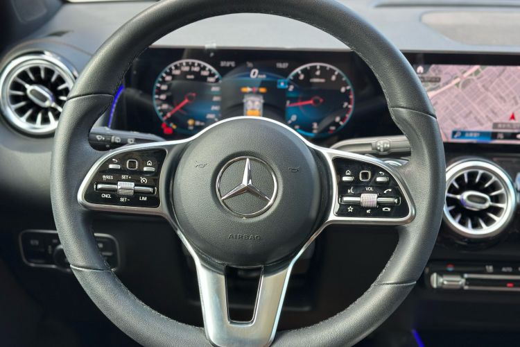 Used Mercedes-Benz GLB 2021 GLB 200 Dynamic Edition
