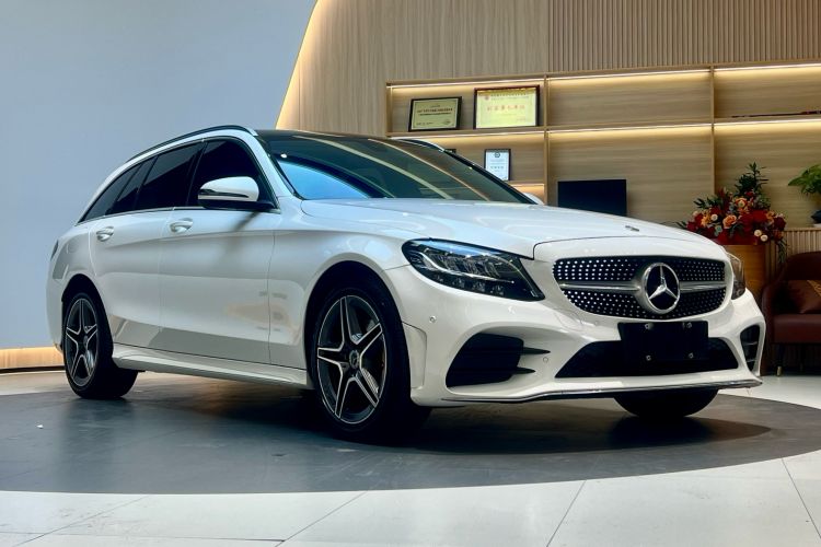 Used Mercedes-Benz C-Class 2020 Facelifted C 260 Estate
