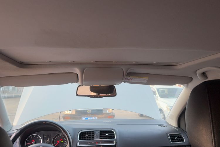 Used Volkswagen Polo 2014 1.6L Cross Polo Automatic