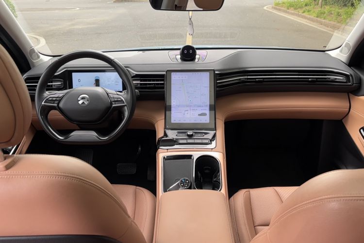 Used Nio ES8 2018 355 km Base Version 7-Seater Edition
