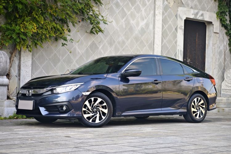 Used Honda Civic 2016 220TURBO CVT Luxury Edition