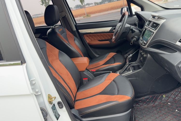 Used FAW Yingzhi G5 2016 1.5L CVT Luxury Navigation Edition
