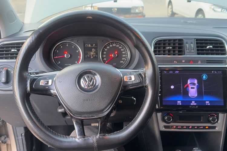 Used Volkswagen Polo 2014 1.6L Cross Polo Automatic