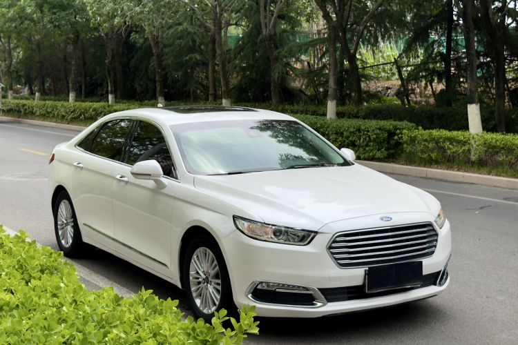 Used Ford Taurus 2017 EcoBoost 245 Fashion Edition
