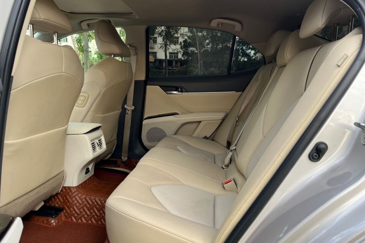 Used Toyota Camry 2019 2.0G Luxury Edition China V Standard
