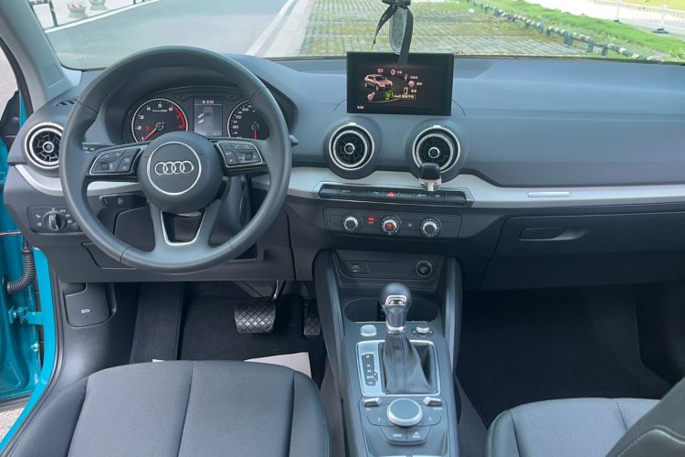 Used Audi Q2L 2021 35 TFSI Progressive Dynamic Edition
