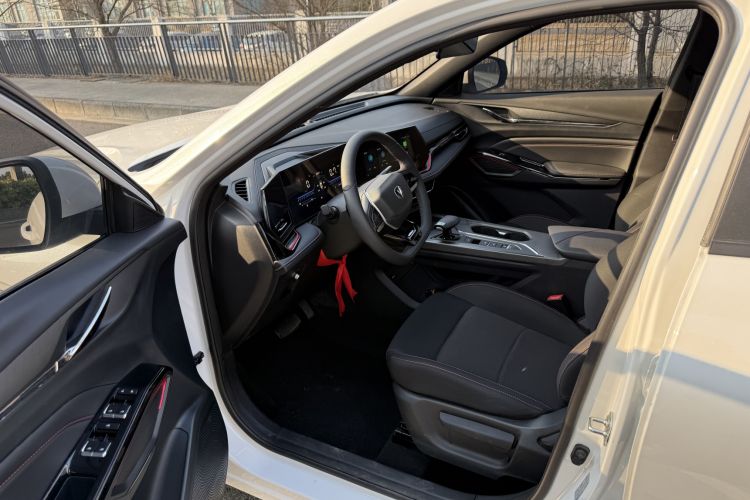 Used Changan X5 PLUS 2024 1.5T DCT Enjoyment Version
