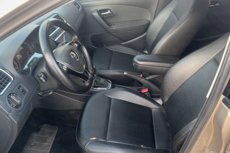 Used Volkswagen Polo 2014 1.6L Cross Polo Automatic