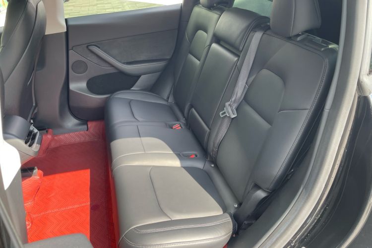 Used Tesla Model Y 2022 Rear-Wheel-Drive Version
