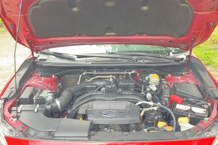 Used Subaru XV 2018 2.0i All-Wheel-Drive Luxury Edition with EyeSight
