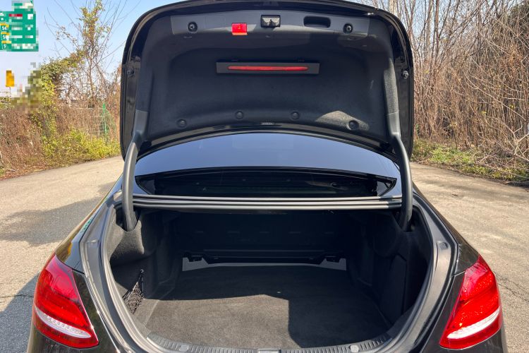 Used Mercedes-Benz E-Class 2019 E 200 L Sport Edition
