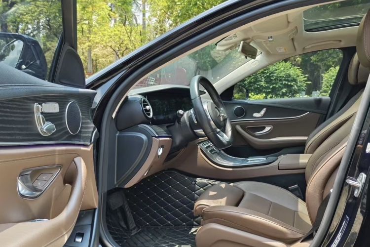 Used Mercedes-Benz E-Class 2020 Facelift E 260 L Sport Edition
