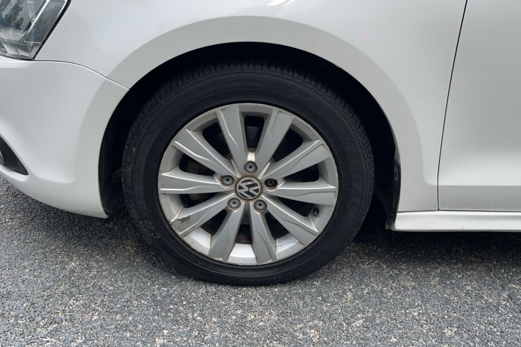 Used Volkswagen Sagitar 2014 Revised Version 1.6L Automatic Leading Edition
