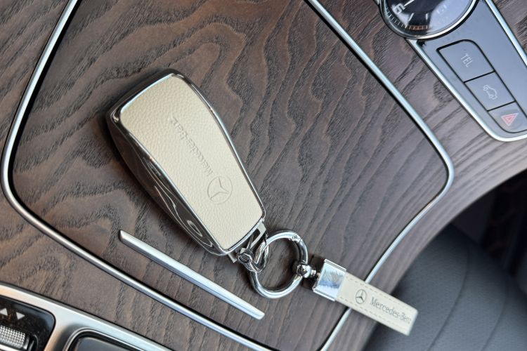 Used Mercedes-Benz E-Class 2019 E 300 L Stylish Model
