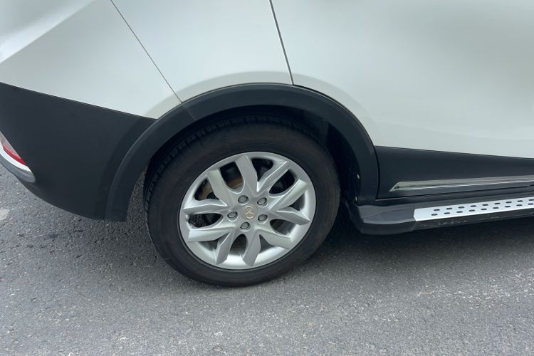 Used  Refine S3 2014 1.5L CVT Luxury Smart Model
