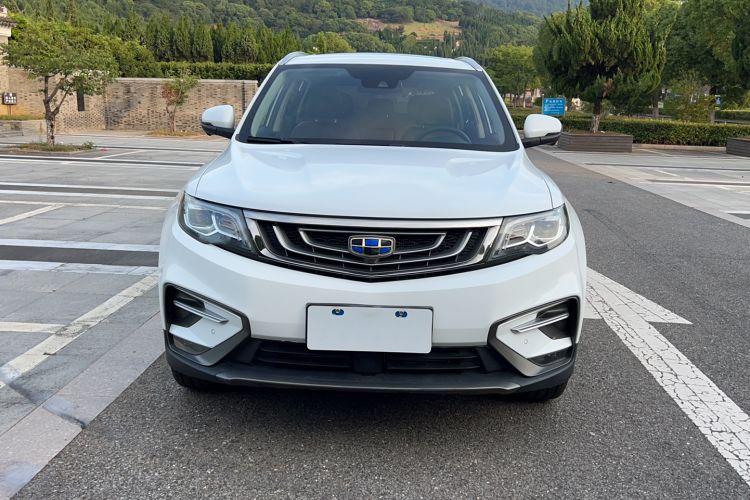 Used Geely Auto Emgrand X7 Sport 2018 1.8TD Automatic Two-Wheel Drive ZhiZun Model with 4G Connectivity
