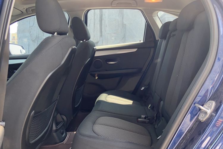 TDK.VehicleDetails.img