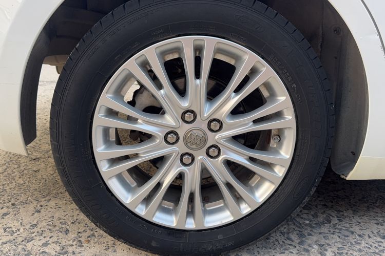 Used Buick GT 2015 15N Manual Luxury Version
