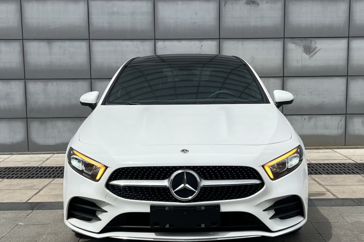 Used Mercedes-Benz A-Class 2021 A 200 L Sport Sedan Fashion Model
