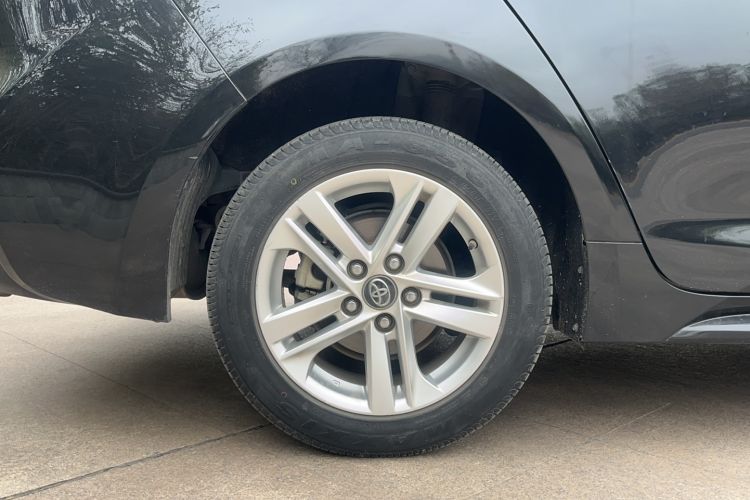 Used Toyota Levin 2021 Dual-Motor 1.8H E-CVT Leading Edition
