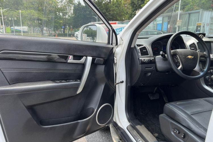 Used Chevrolet Captiva 2015 2.4L Two-Wheel Drive Urban Version 7 Seats