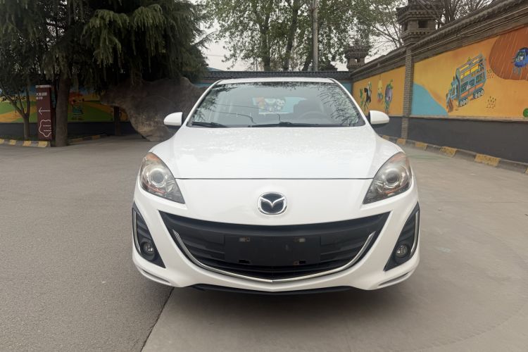 Used Mazda Mazda 3 2015 Hatchback 1.6L Automatic Elite Model
